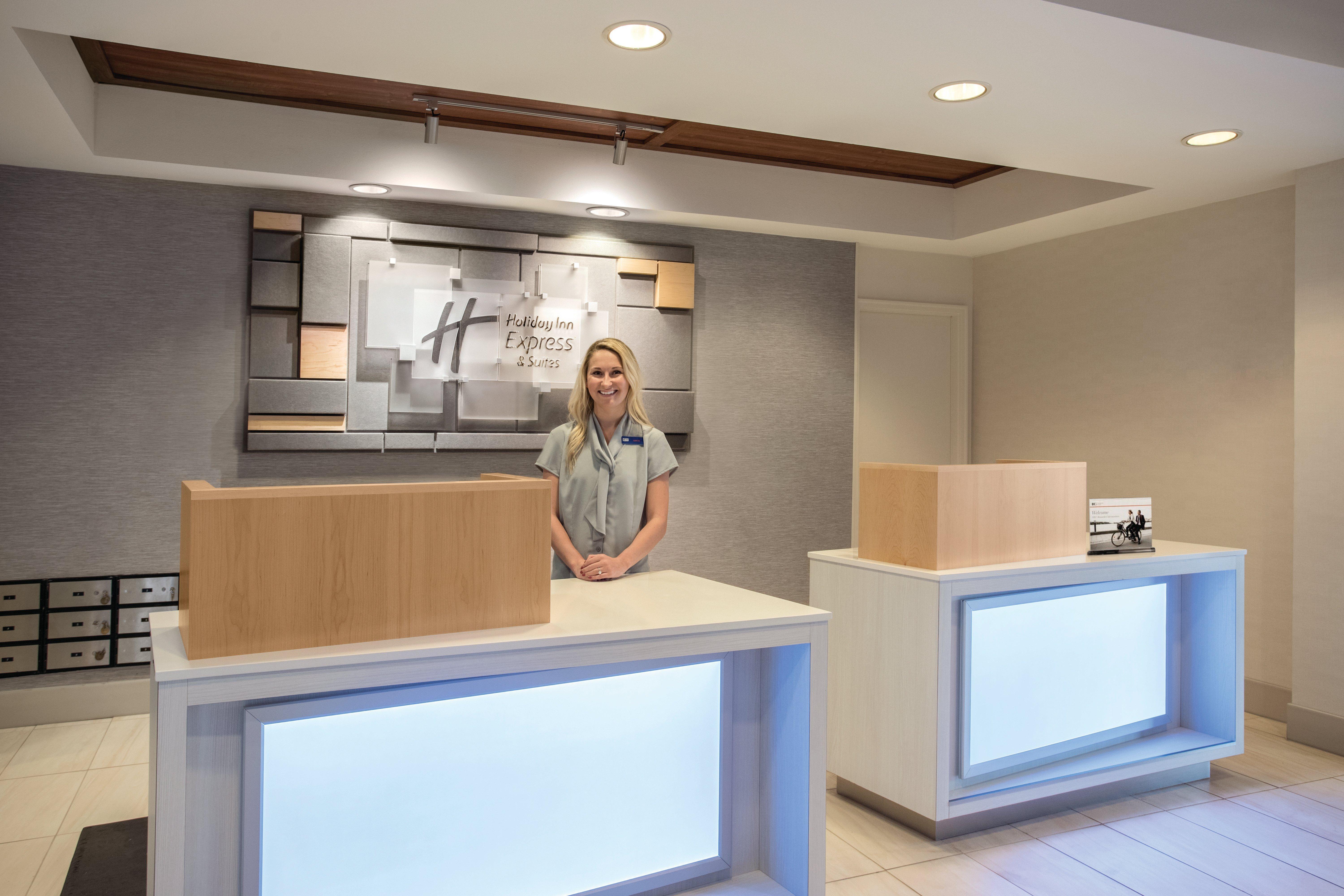 Holiday Inn Express Hotel & Suites Lawton-Fort Sill By Ihg Exterior photo
