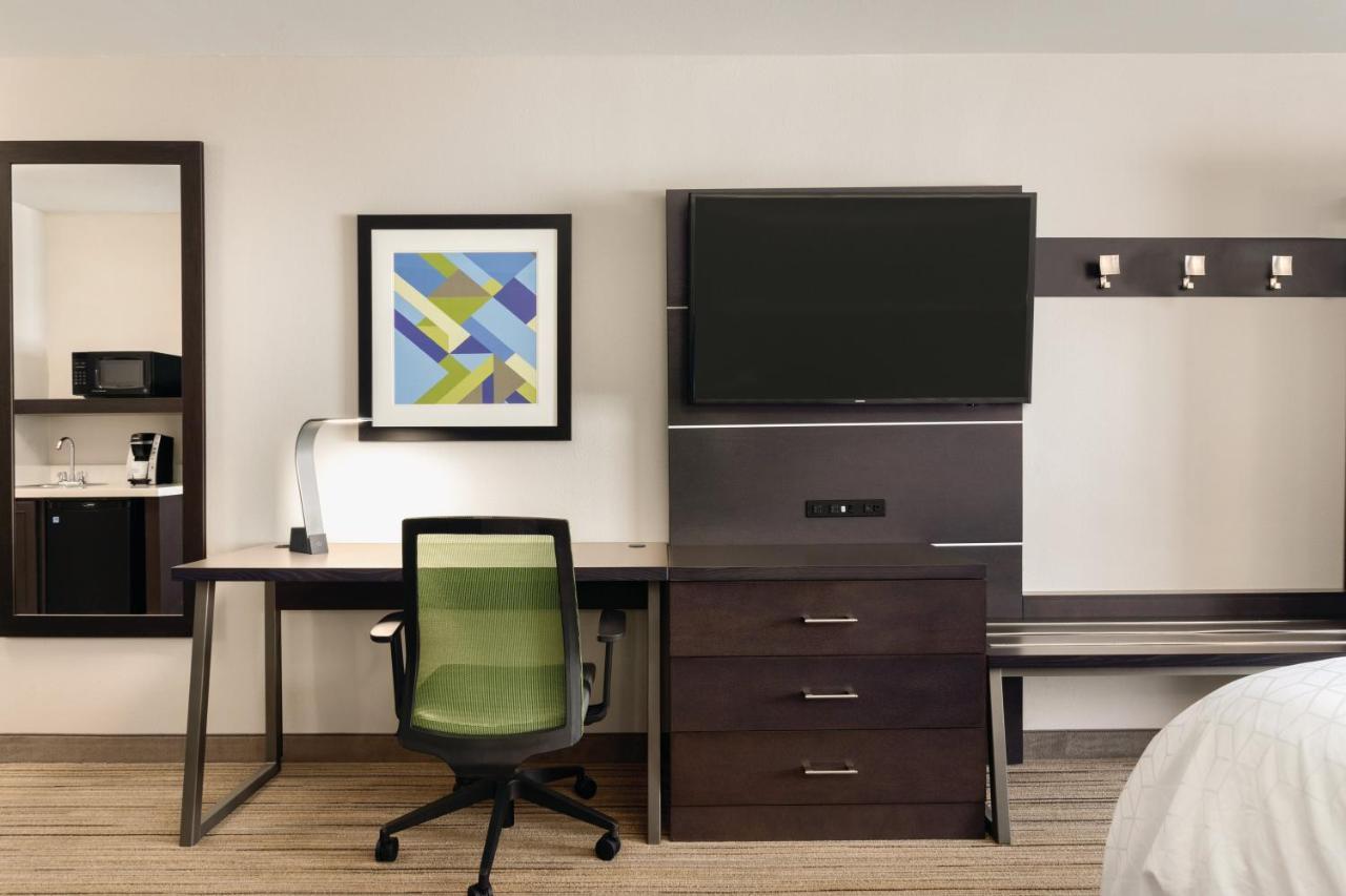 Holiday Inn Express Hotel & Suites Lawton-Fort Sill By Ihg Exterior photo